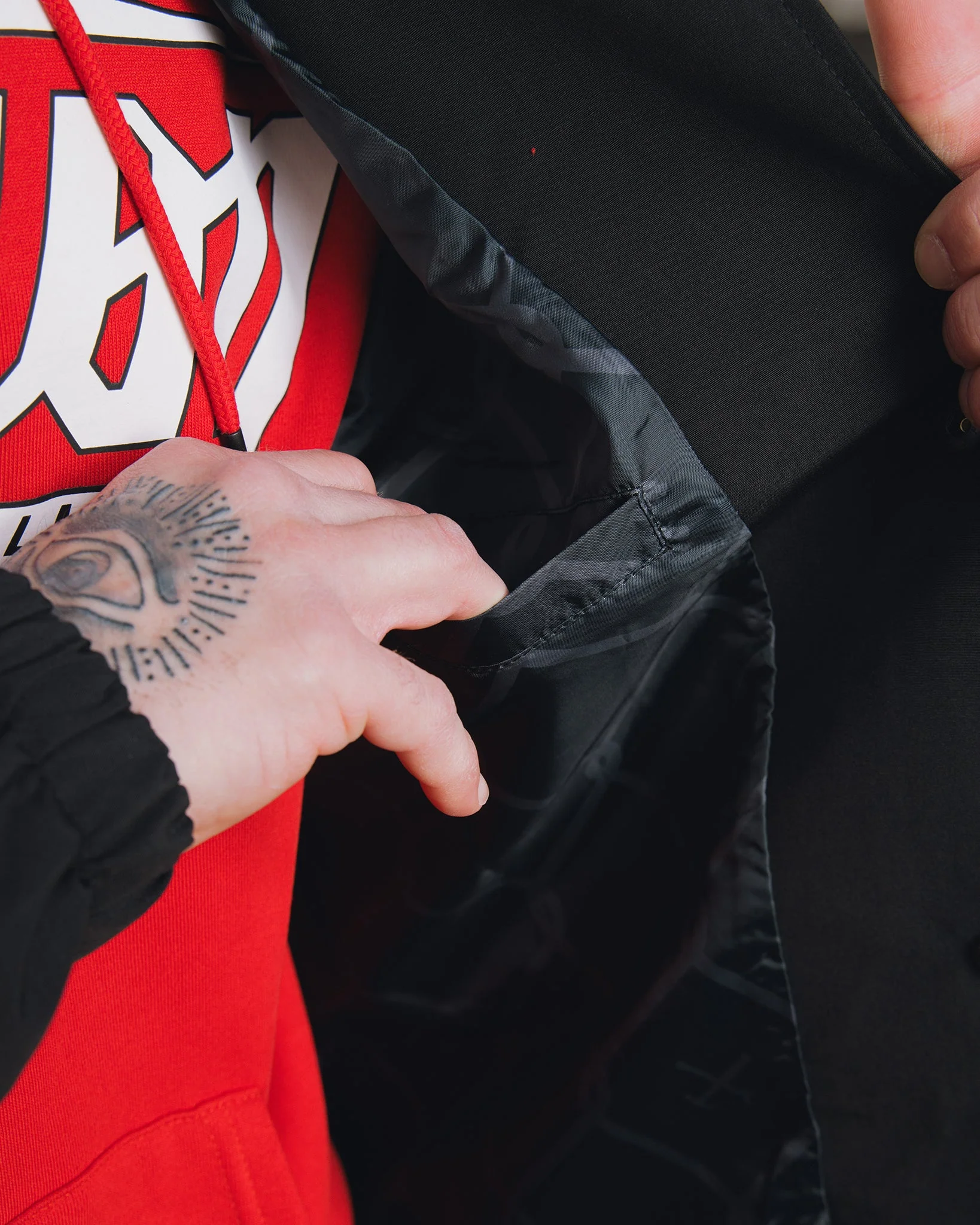 Red Box Crest Coaches Jacket - Black - Image 4